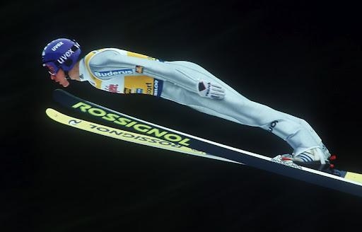 Sollte Skispringer Martin Schmitt seine Kariere beenden?