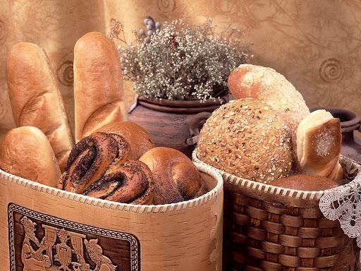 Q! Kauft ihr euer Brot und Brötchen beim Bäcker?