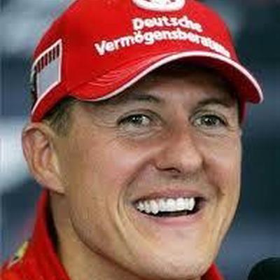 Glaubt Ihr Michael Schumacher kann diese Saison noch mal richtig angreifen?