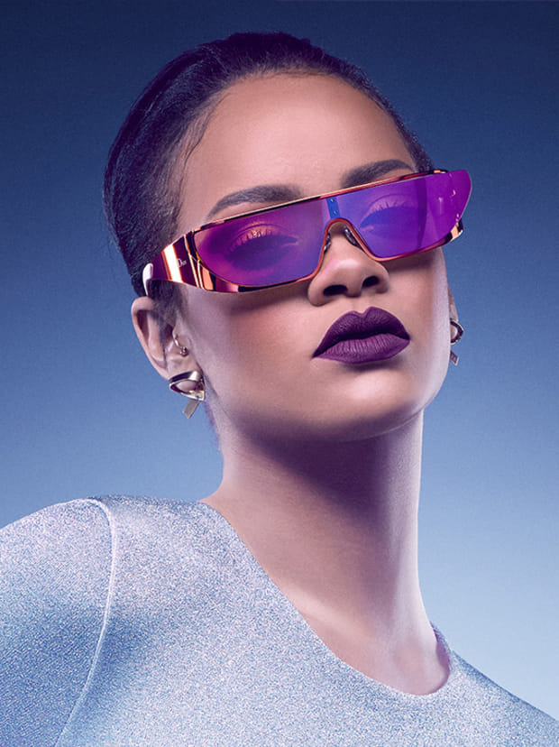 Wie findet ihr Rihanna's neuen Song "Sledgehammer"